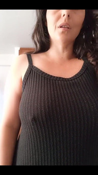Dobré ráno z mého nového domova a mých prsou