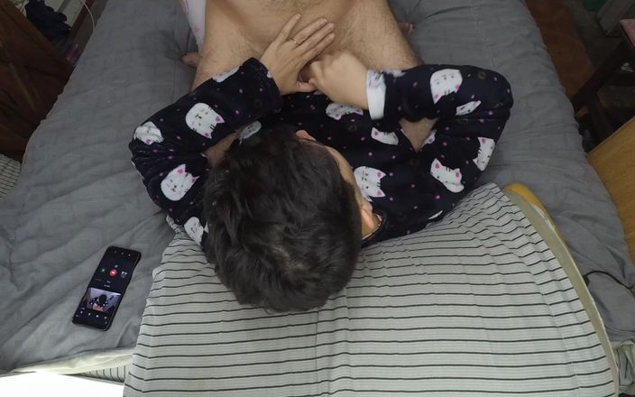 TheArtOfCum: बिस्तर से पहले हाथों से चुदाई और मुँह में वीर्य