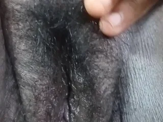 Indian Housewife Bedroom Finger Performance