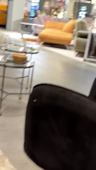 Vollversion! Riskanter tag in einem möbelhaus - handjob blowjob und ficken