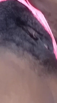 Reiben meiner haarigen muschi, thres my knickers, erstaunliche stöhnende orgasmen