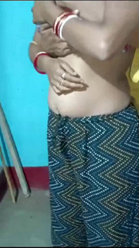 bhaartiy bangaali hot seksi bhaabhi ki nile soot ke saath chudaee