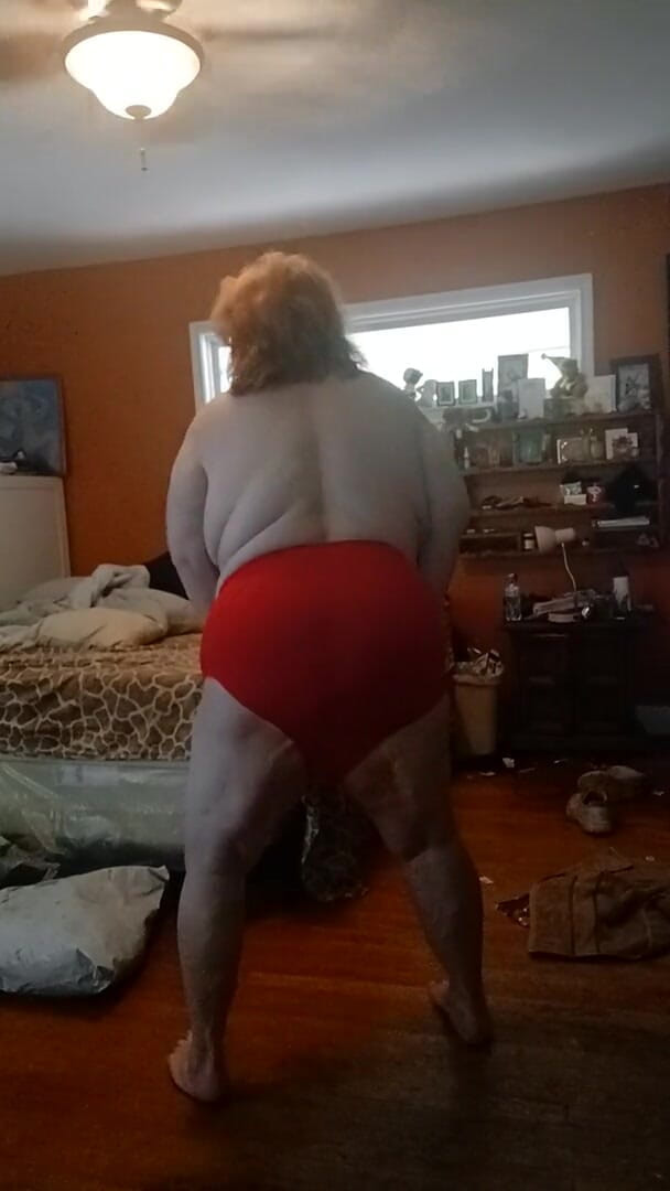 BBW nurse Vicki adventures with friends: Modeling the panties I sell part1 Red lace silky