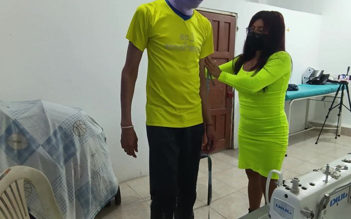 Goky: Seksi kadın kendine dokunuyor ve dansa başlıyor