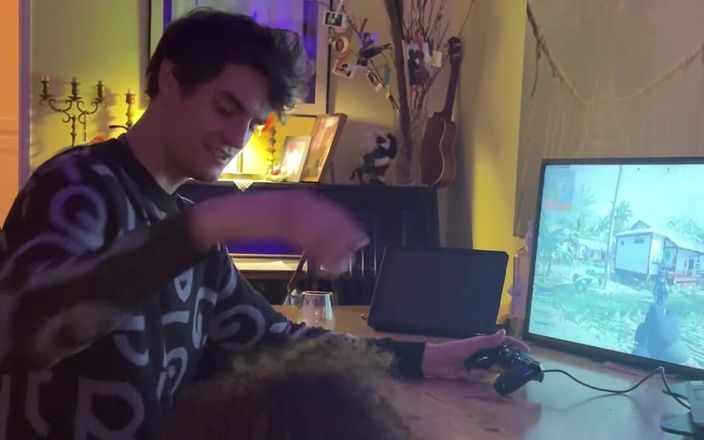 VibeWithMommy: Freeuse 애널! 집에 가서 창녀가 Hes Gaming하는 동안 나를 무시합니다.. 난 그냥 그의 자지를 사용 하지만 내가 원하는 때마다.