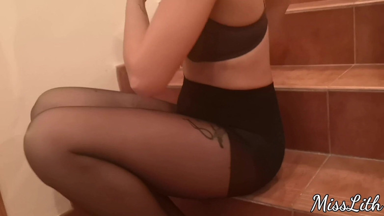 Miss Lith Domina: Workout Day 4 - Nylon
