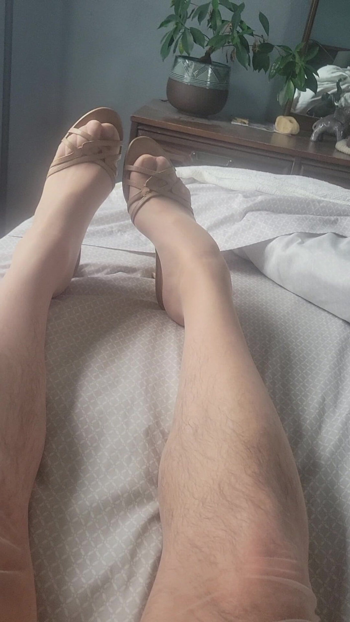 Feet Lover: नाइलन के जूते, ऊँची एड़ी के जूते और वीर्य