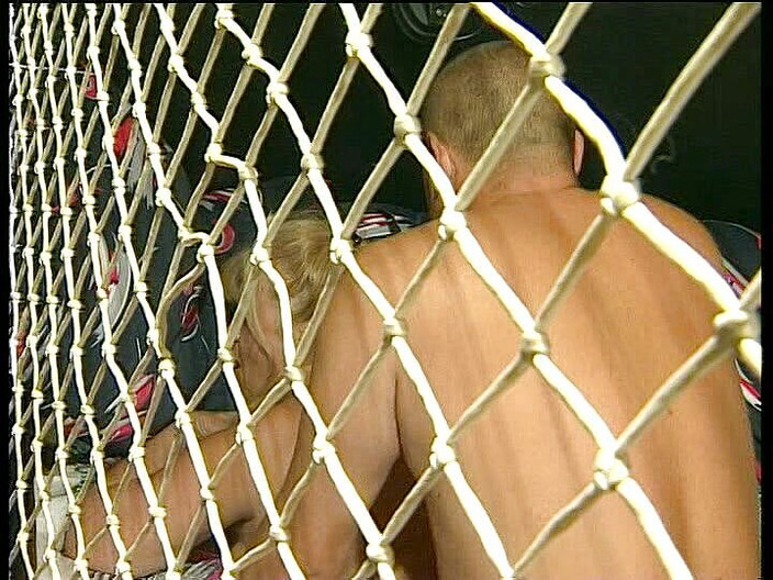 VintageXMovies: Бабуся смокче маленький член, а потім нахиляється для жорсткого траху