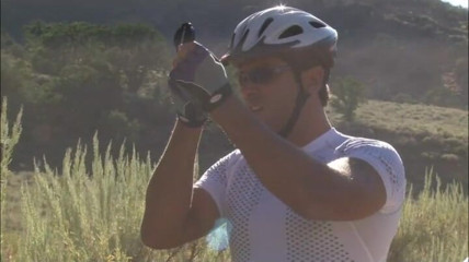 CBD Media: Coppia di motociclisti che fanno sesso bollente durante il campeggio