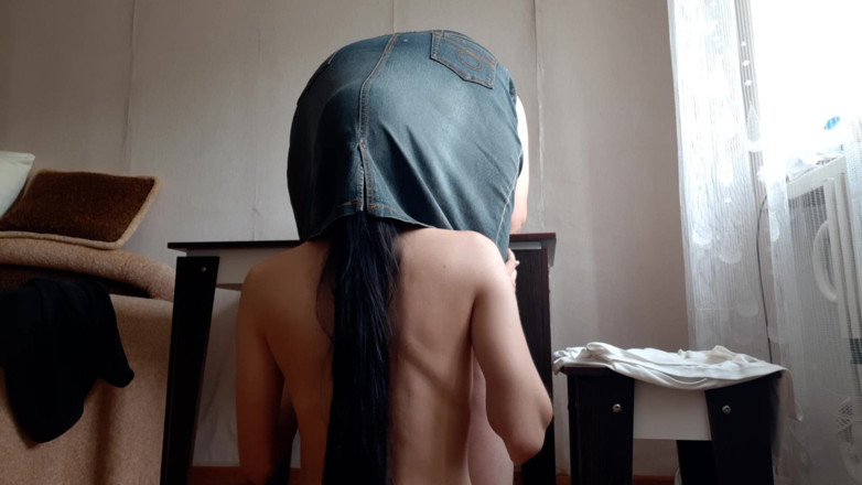 Lesbian-candys: Lamo el culo de mi maestra para pasar el examen