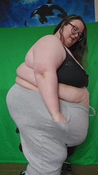 Fat SSBBW Goddess Clothes Try on