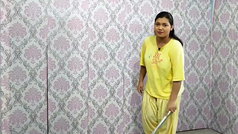 QueenSonali: 德西村已婚女孩户外印地语性爱视频与德瓦