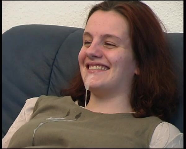 German Fuck Movie: Sandy, a puta gostosa do boquete