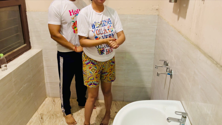 Hornycouple149: Hot Indian Desi Couple Holi Special Romance