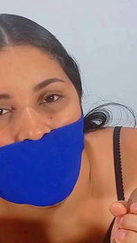 Over-the-mouth Sock Gagged 20-year-old Latina Amateur Gives Handjob Like a Pro!