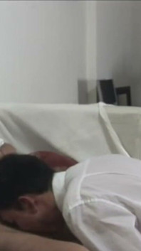 この素晴らしいフランスポルノ、アマトルの裸で、セクシーな男たちと一緒にお楽しみください