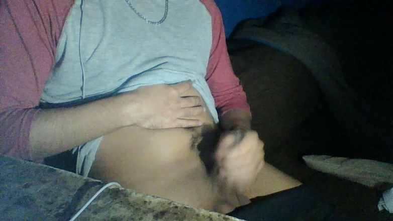 AlexAlejandro13: Registrando come mi masturbo in webcam
