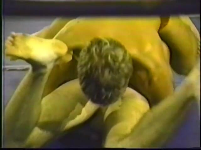 Gays Case: Fit studs wrestle naked at the gym