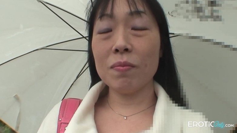 Samurai XXX: Mijn harige Aziatische jav stiefmoeder wordt ongecensureerd geneukt