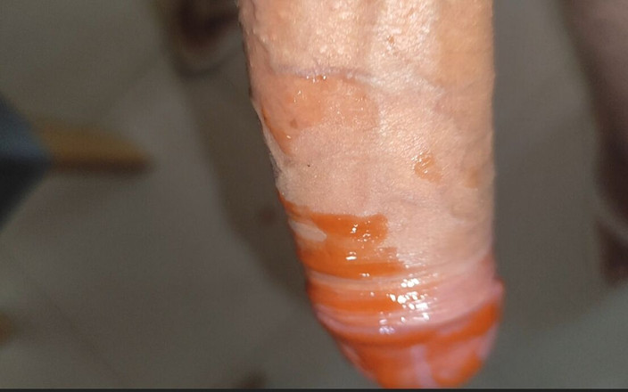 Straight Daddy Club: Groot Rood Monster Is Niet Beschadigd..