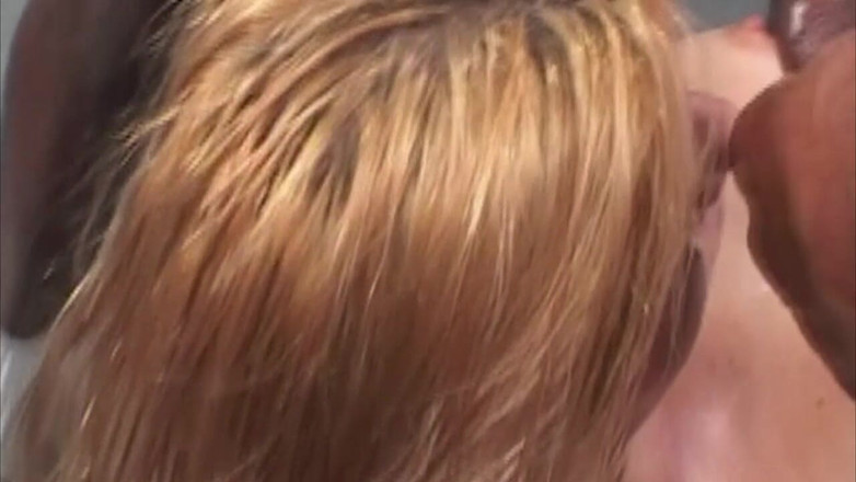 XXXEROTICONLY: Ménage À Trois Con Una Troia Dai Capelli Rossi - Anale Duro...