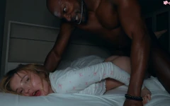 ¡Mi sombra negra agarra y folla apasionadamente mi coño caliente esta noche!