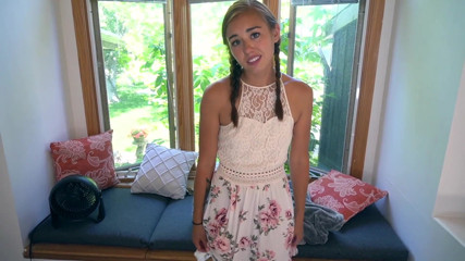 BrandiBraids: Una babysitter impercellina beccata in flagrante