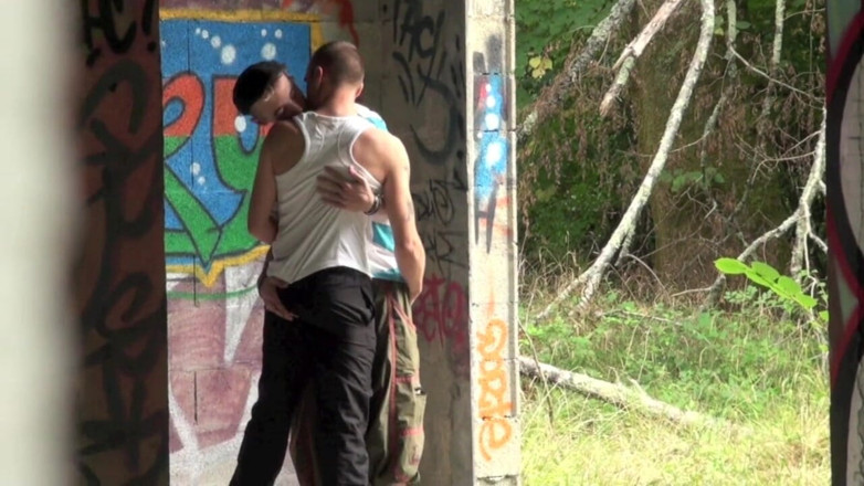 Crunch Boy: Homo gebruikt door Twink op expositie buitenshuis