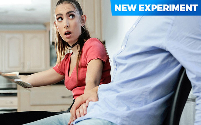 Team Skeet: Šukání na základě smlouvy: Její pronajímatel vlastní její dokonalou kundičku...