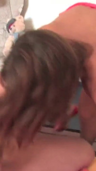 Stunning MILF gets sprayed on her face