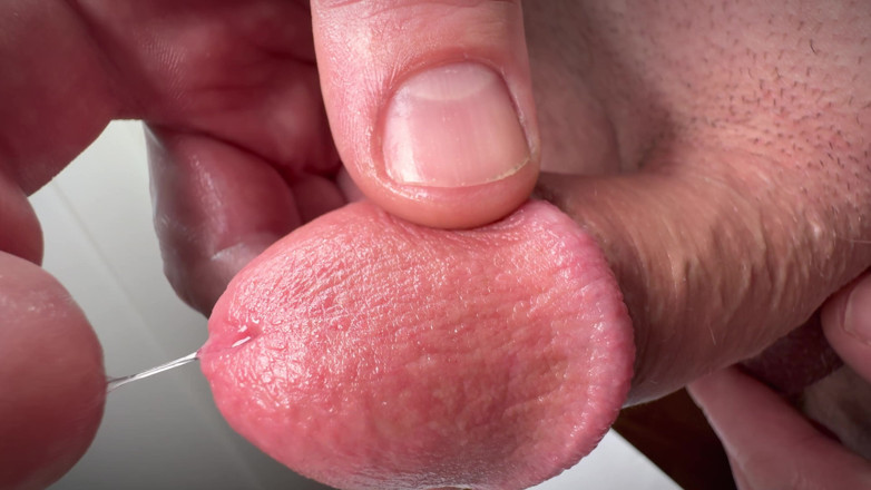 Leonardo-1974: Yakın çekim penis ve yumurta masaj