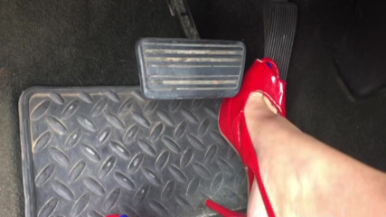 Solo Austria: MILF Megan's pedal pumping in sexy red high heels
