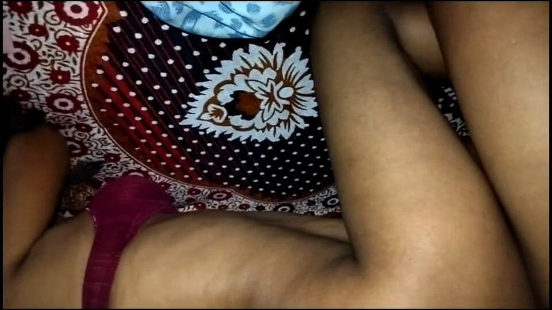 X69: Nové nepálské video Ramailo Gardai Xa Sun Maya Lay.