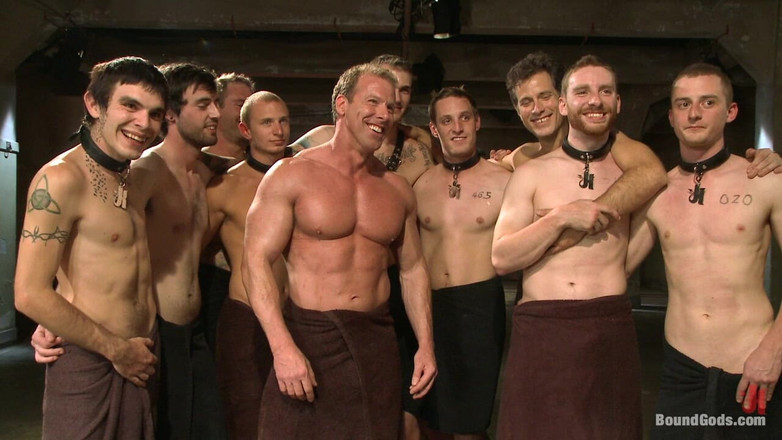 Bound gods: Großer jahrestag, live-show - bondage extravaganz - teil zwei