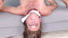 Defiled & Kinky 18: Spolkněte tohoto tvrdého ptáka