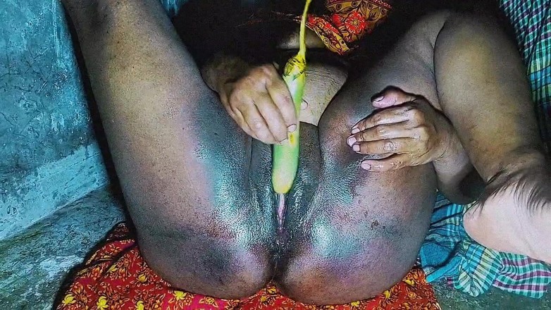 sexymusia1998: Jag laddar upp en video för alla