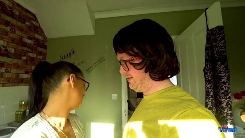 Nerd Pervert: Tante Lucy - cougar pik gobbling