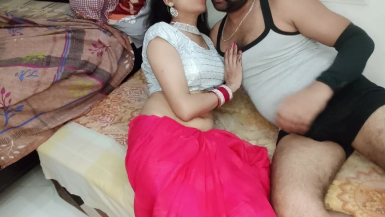 cuteindiancpl21: Karva Chauth Spicel Movment Romantyczny całowanie lizanie Ciężko fuking spust...