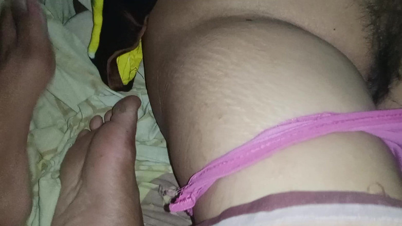 Citra: Revenind discret în camera soacrei, partea 2