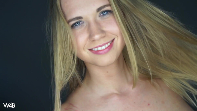 Watch4beauty: Casting Violette Pink