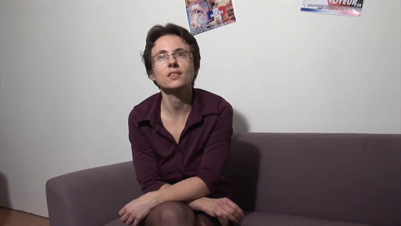 Miami Reality: Slender French stepmom gets fisted and filled with dp