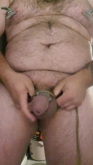 Shaun Cbt: CBT dengan tidik puting dan butt plug