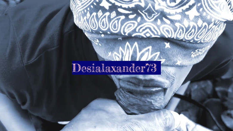 Alaxander73: เพื่อนเย็ดควยฉันลึกสุดคอและกลืนน้ําเงี่ยนทุกหยด