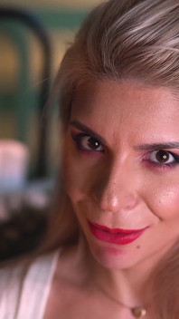 Alexa creed gibt einen sinnlichen schlampigen blowjob! Bereit für ihre Lippen an deinem schwanz?