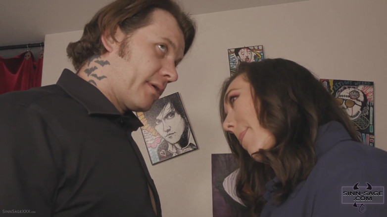 Sinn Sage: Dangerous Pussy Featuring Sinn Sage