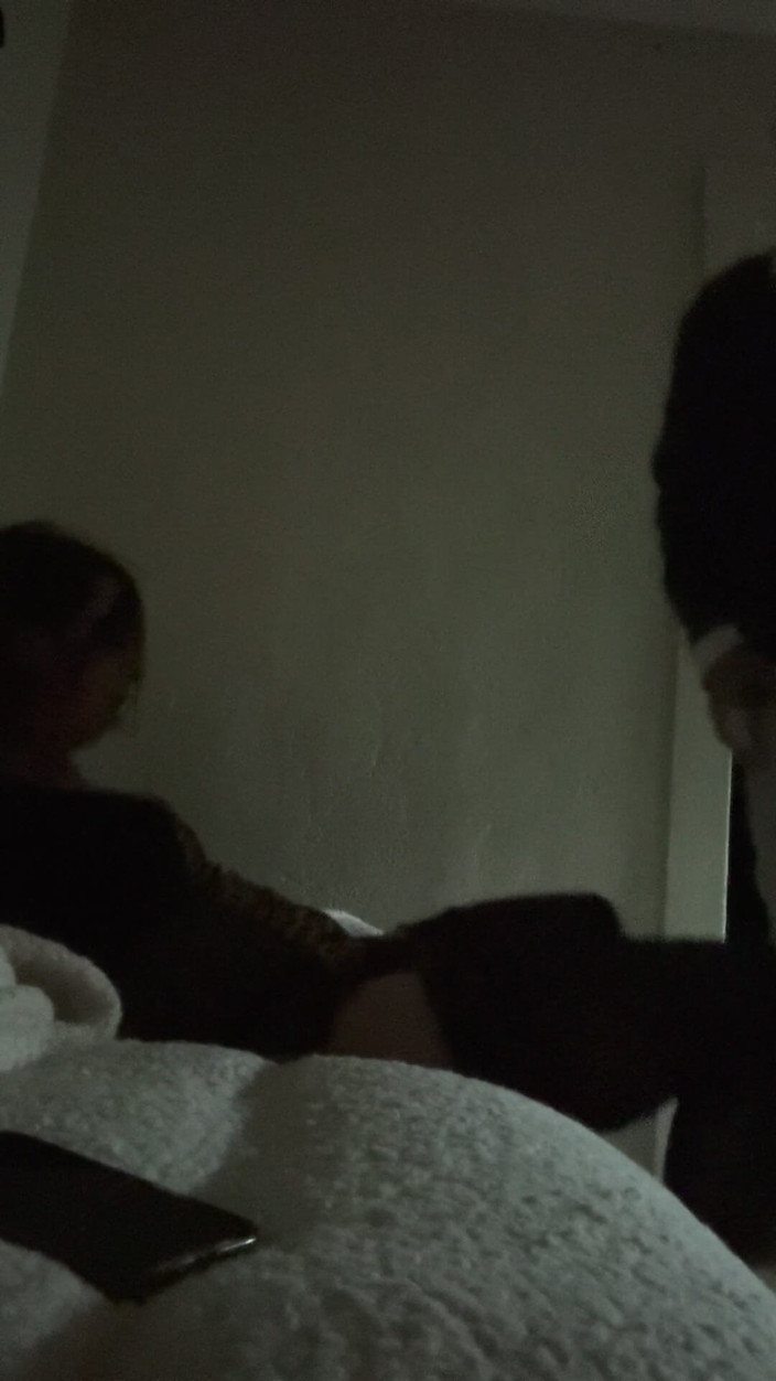 Reno Hot Wife: Esposa infiel convida o vizinho para um café