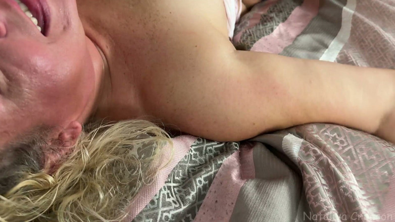 Nataliya Crimson: Nataliya Crimson Vs Levi Lust