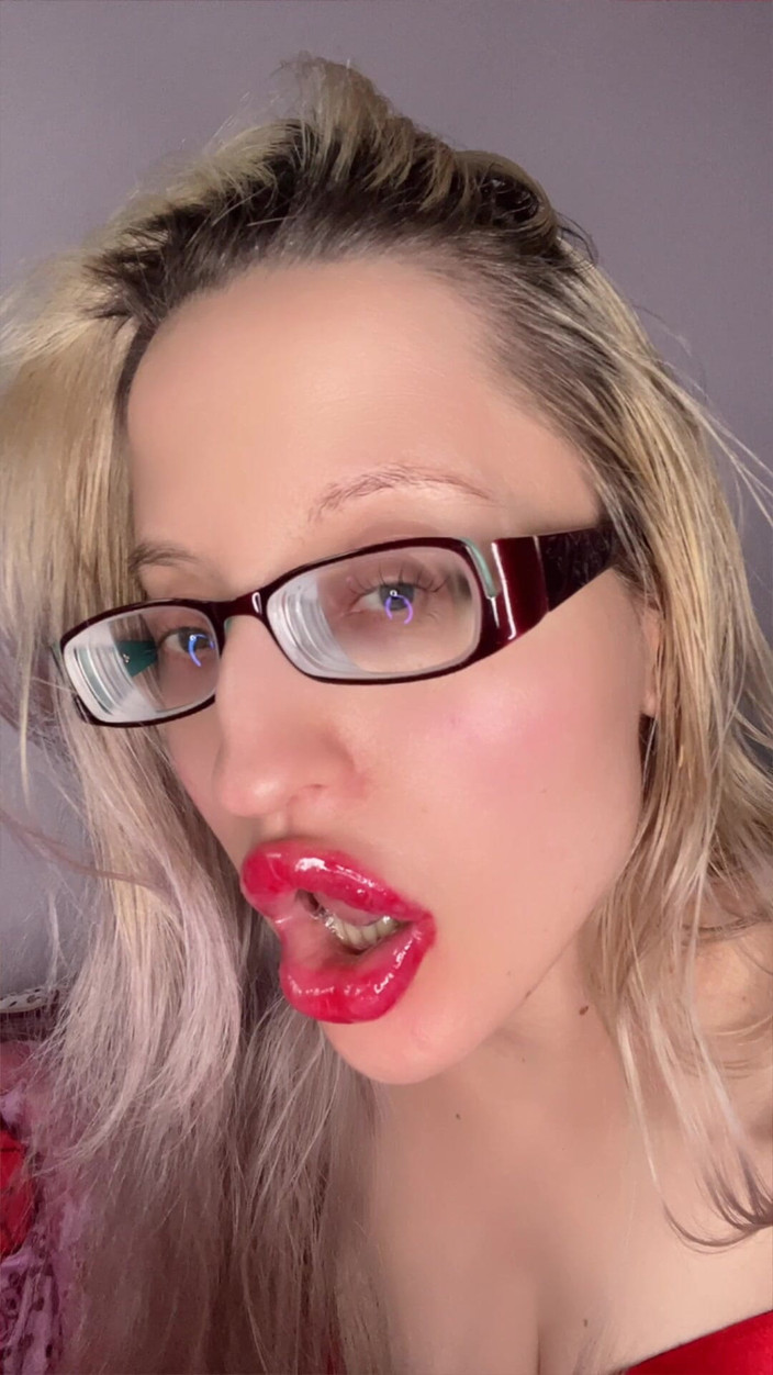 FinDom Goaldigger: Transformasi Trans Seksi Bimbo