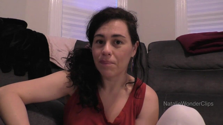 Natalie Wonder: Îți arăt cum să te joci cu micul tău penis și...