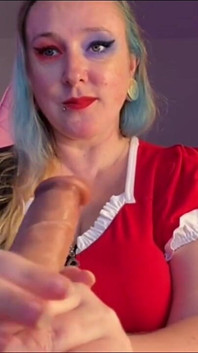 Harley Quinn Does Handjob